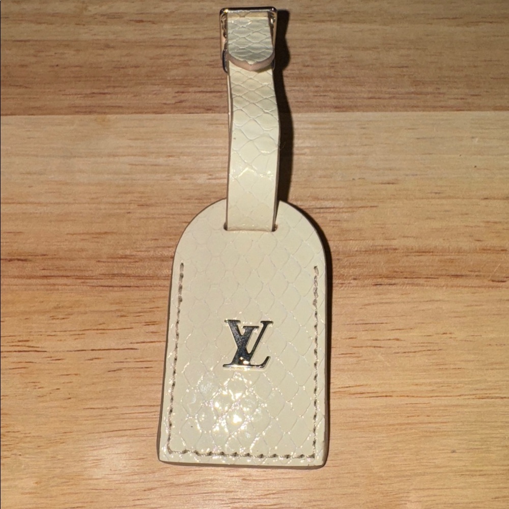 Louis Vuitton Beige snake skin Luggage Tag purse charm